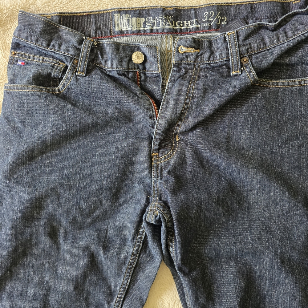 Tommy Hilfiger Blue Straight Jeans with Classic Design
